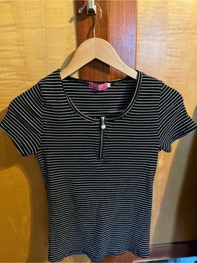 Buzz USA Pearl Zip T Shirt